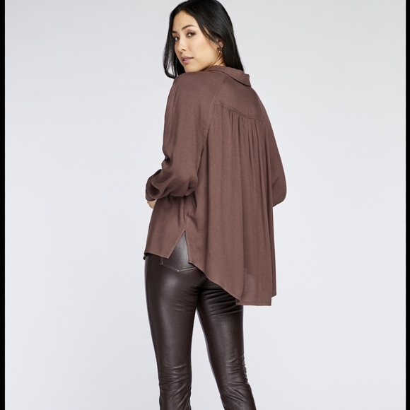 Gentle fawn amaretto blouse - Picture 2 of 6